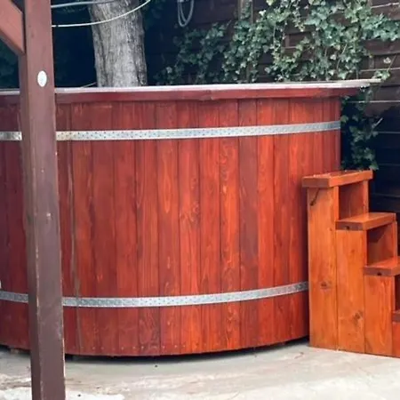 Berkenye Vendeghaz 4*