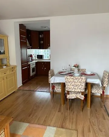 Berkenye Vendeghaz 게스트하우스